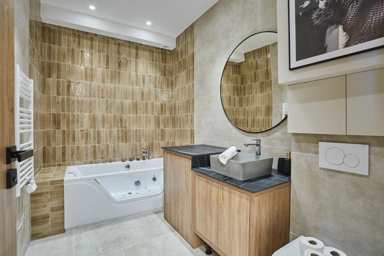 Appartement Coeur Montmartre By Studio Prestige París Exterior foto